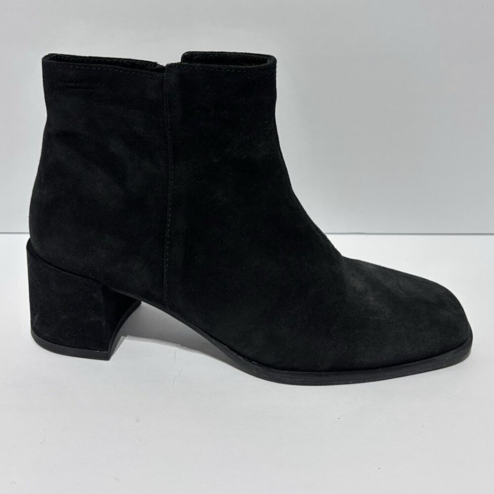 Vagabond Shoemakers Women’s Stina Suede Bootie Black, Size US 9, EUR 39